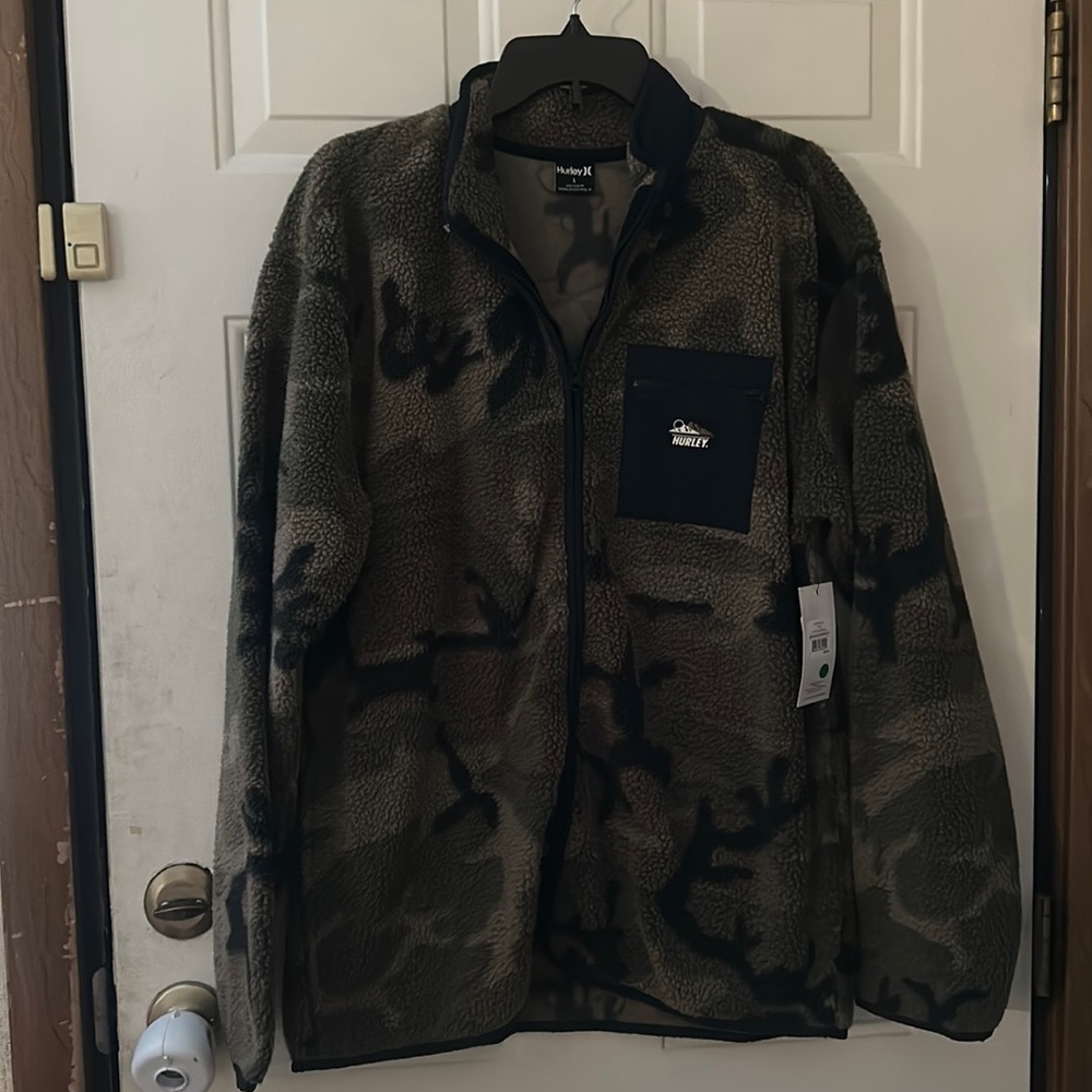 Hurley Men’s Boulder Camo Burrrito Full-Zip Jacket: CAMO: NEW WITH TAGS: SIZE L